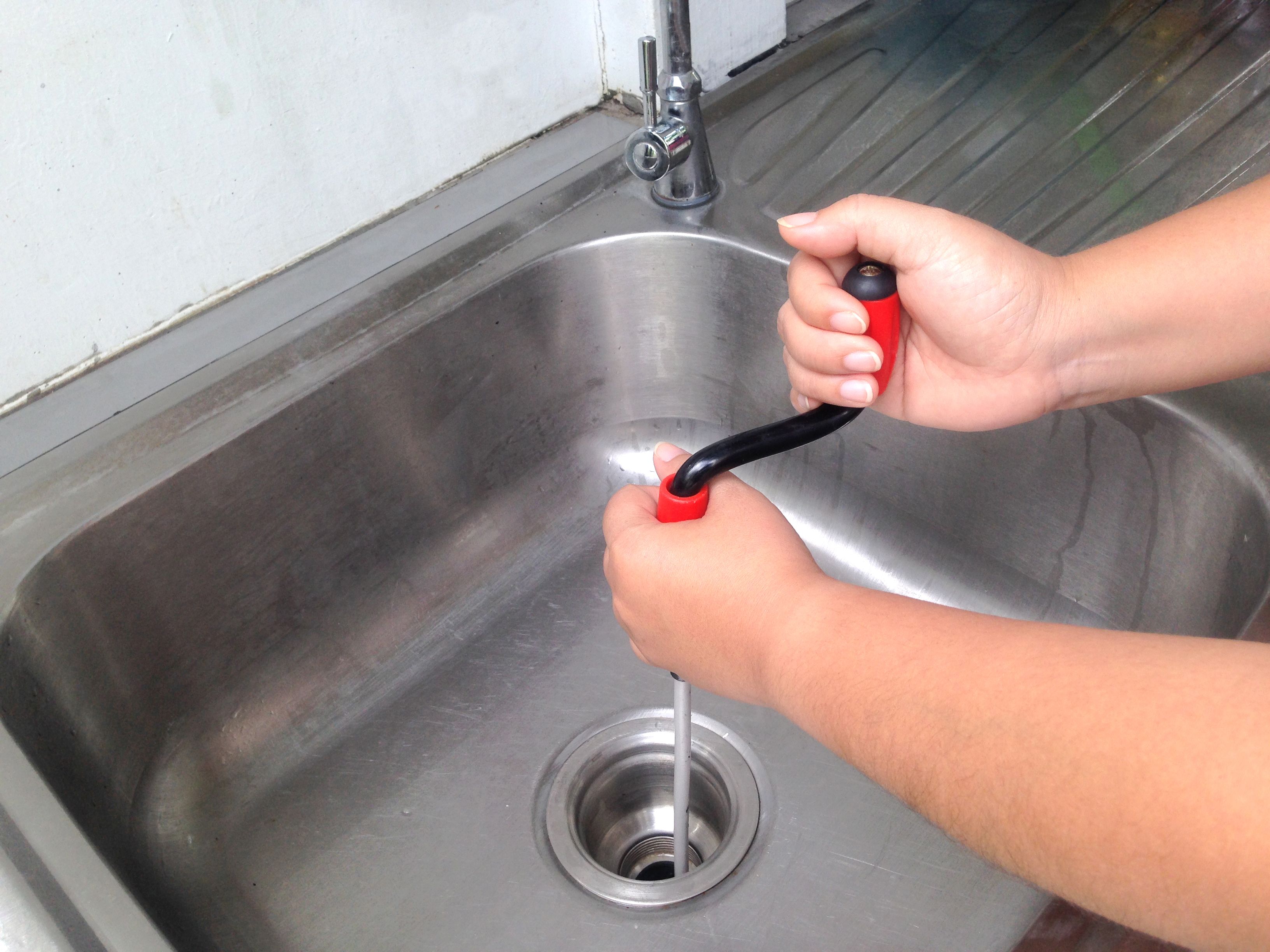 5 Best DIY Drain Cleaning Methods, Aberle Plumbing